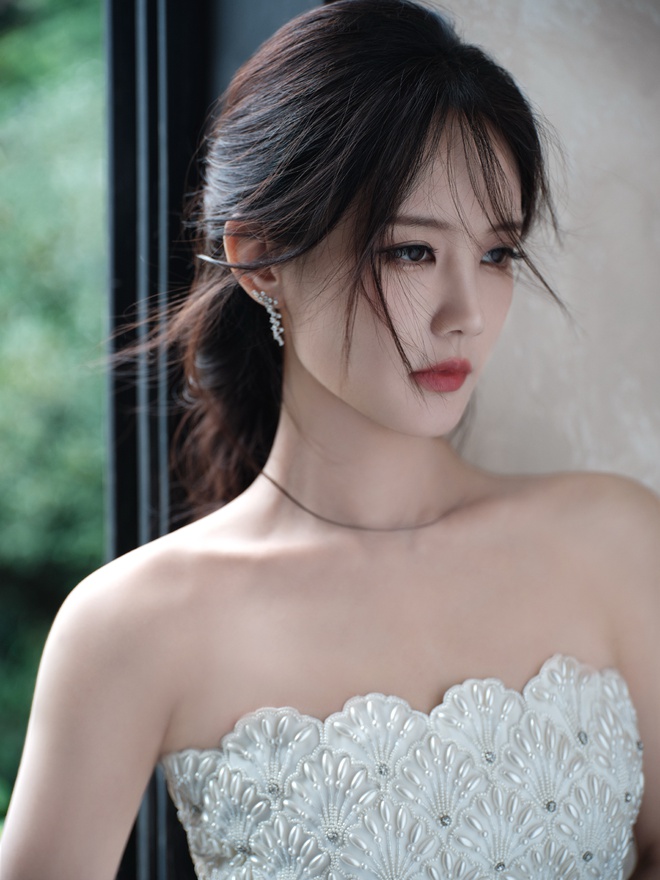 4 "gái đẹp showbiz" tuổi Ngọ đắt giá: Visual là tuyệt tác của thế kỷ, yêu toàn nam thần nhưng vẫn chưa chịu lấy chồng- Ảnh 10.