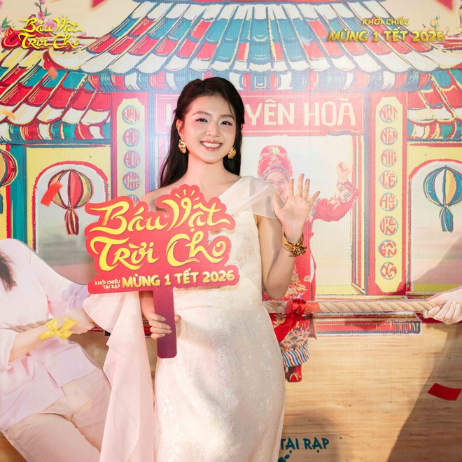 Phim Việt có tổ hợp visual bùng cháy xứng đáng nổi tiếng hơn, nữ chính được tung hô “đẹp nhất Việt Nam” cũng chả sai- Ảnh 5.