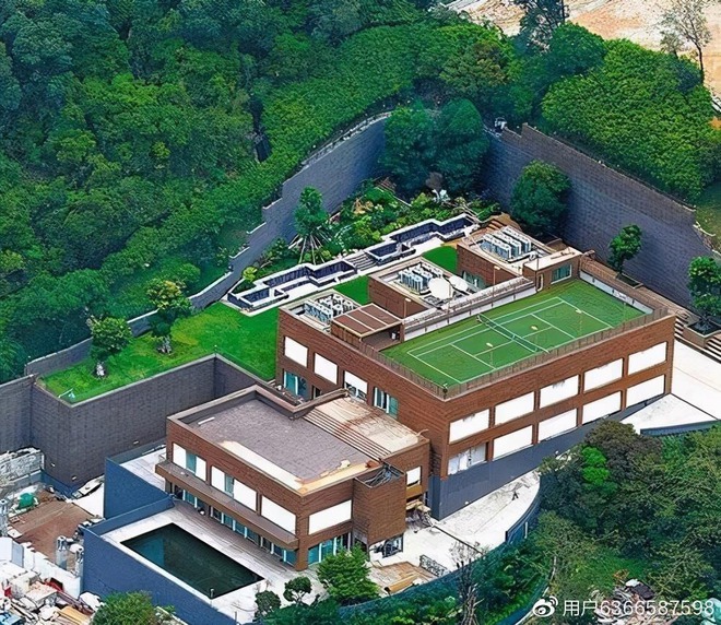 Minh tinh tuổi Ngựa "50 năm có một" được mai mối cho tỷ phú, giờ ở biệt phủ 5.500m2, có cả máy bay riêng- Ảnh 10.