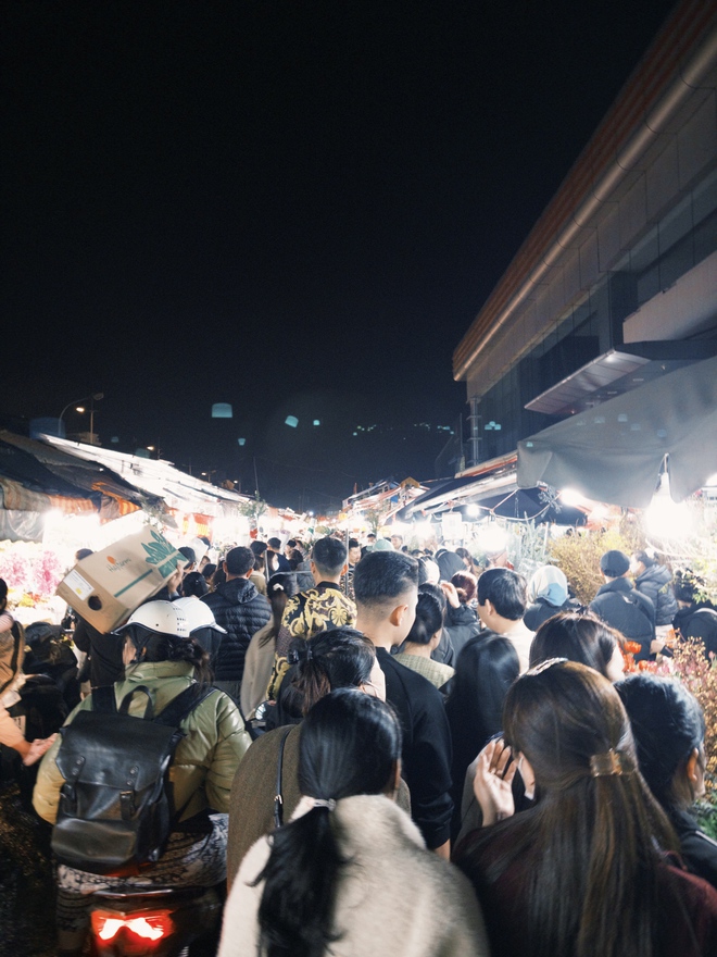 Phát điên vì hoa Tết năm nay!- Ảnh 8. Phát điên vì hoa Tết năm nay!- Ảnh 8.