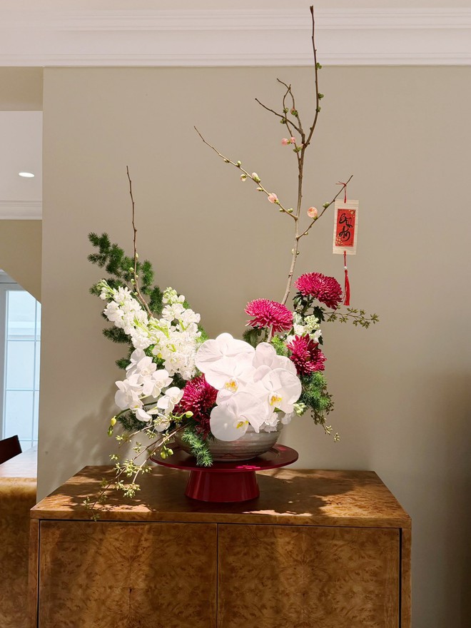 Đường đua hoa Tết của các “phú bà” - Ảnh 22.