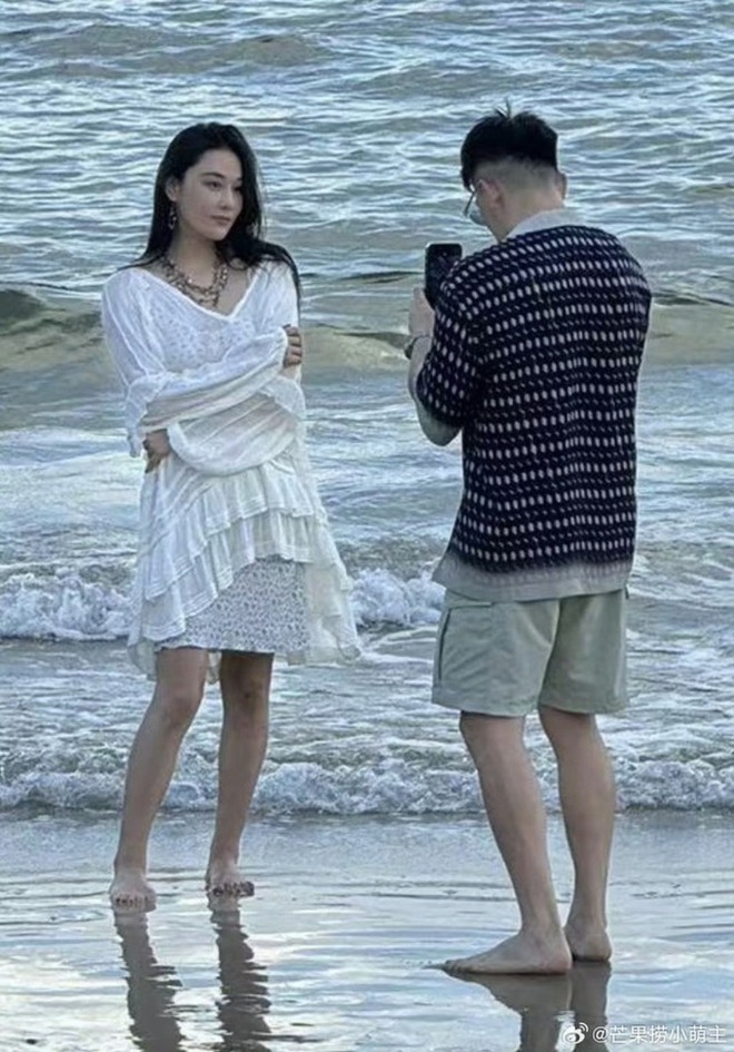 Sao nữ lấy chồng quân nhân soái ca: Cảnh làm vợ trồng hoa - nuôi lợn gây ngỡ ngàng, nhan sắc thay đổi khó tin- Ảnh 7.