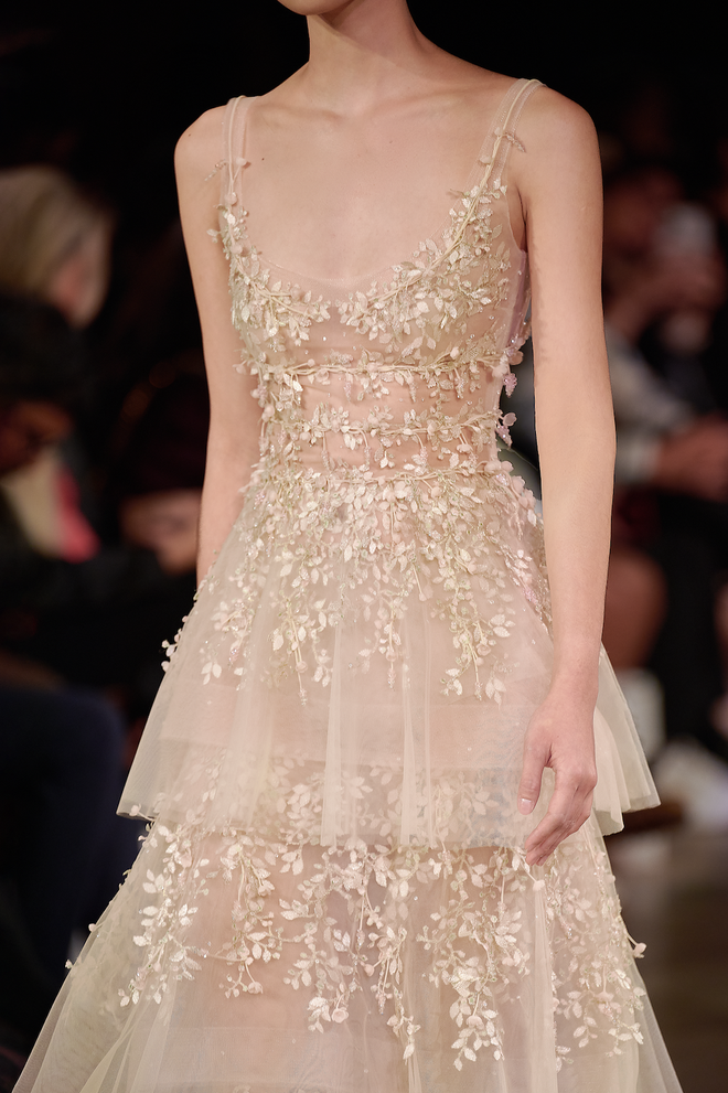 &ldquo;M&atilde;&rdquo; Đ&aacute;o Th&agrave;nh C&ocirc;ng: Thời trang Việt Nam đang phi nước đại tr&ecirc;n những đại lộ lớn nhất thế giới- Ảnh 18.