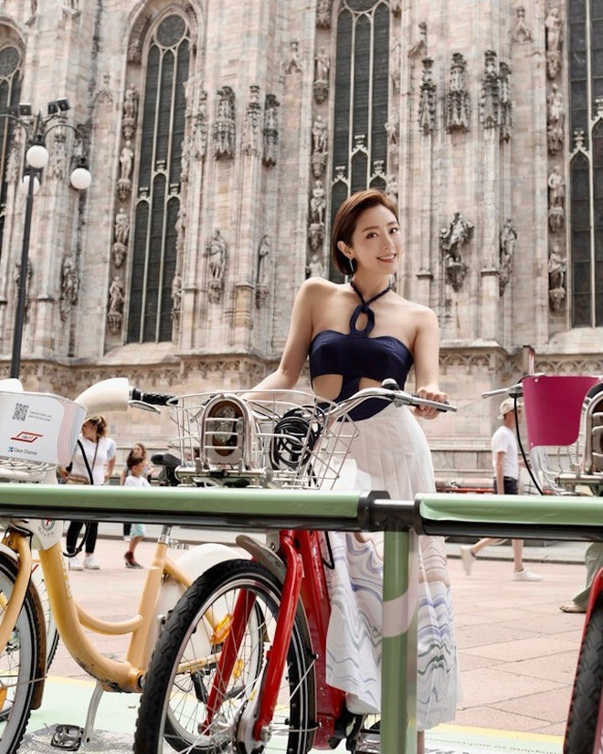 "Kiều nữ chứng khoán showbiz" sắp cưới lần 2, hôn phu là soái ca ngành bảo hiểm và có con riêng- Ảnh 7. "Kiều nữ chứng khoán showbiz" sắp cưới lần 2, hôn phu là soái ca ngành bảo hiểm và có con riêng- Ảnh 7.