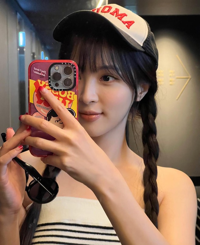 Cả showbiz chưa thấy ai như mỹ nhân này, vào đại học bố phải theo sát canh chừng không rời nửa bước- Ảnh 3. Cả showbiz chưa thấy ai như mỹ nhân này, vào đại học bố phải theo sát canh chừng không rời nửa bước- Ảnh 3.