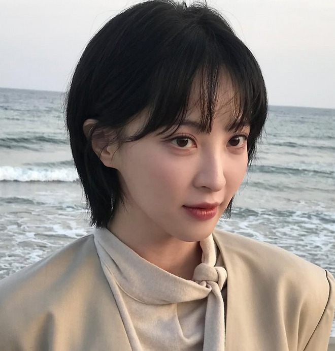 Cả showbiz chưa thấy ai như mỹ nhân này, vào đại học bố phải theo sát canh chừng không rời nửa bước- Ảnh 6. Cả showbiz chưa thấy ai như mỹ nhân này, vào đại học bố phải theo sát canh chừng không rời nửa bước- Ảnh 6.