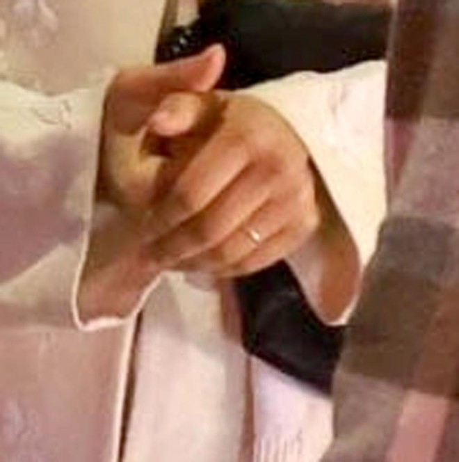 Bạn gái sao nam nổi tiếng công khai đeo nhẫn cưới, sắp có một hôn lễ được tổ chức năm 2026?- Ảnh 2.