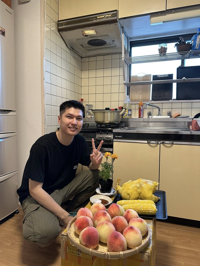 Đầu năm khui “cặp đôi thế kỷ”: Người thất tình nhiều năm yêu người chưa có mối tình đầu, thiệt không ta?- Ảnh 8.