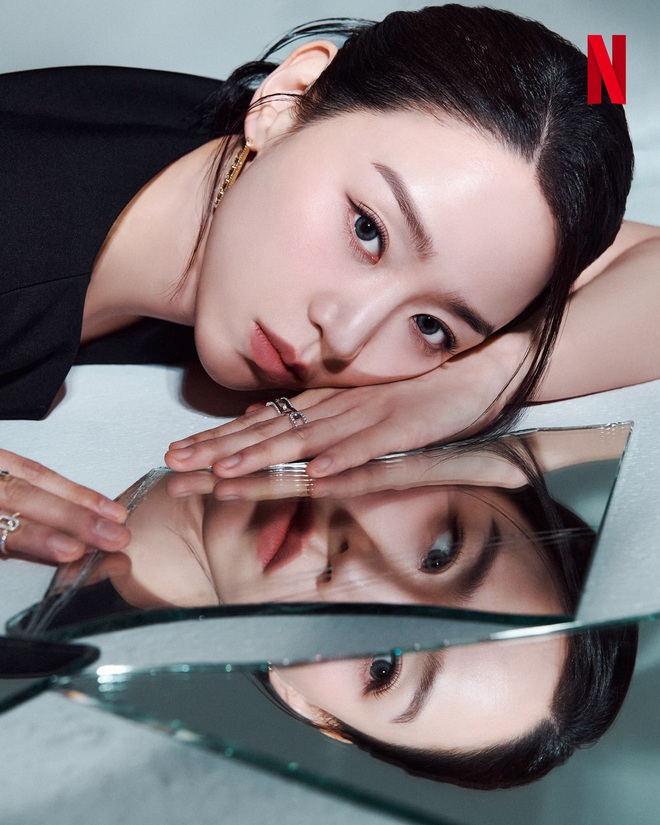 Điều khiến Sarah Kim trở thành nữ chính phim Hàn số 1 Netflix mùa Tết- Ảnh 2. Điều khiến Sarah Kim trở thành nữ chính phim Hàn số 1 Netflix mùa Tết- Ảnh 2.