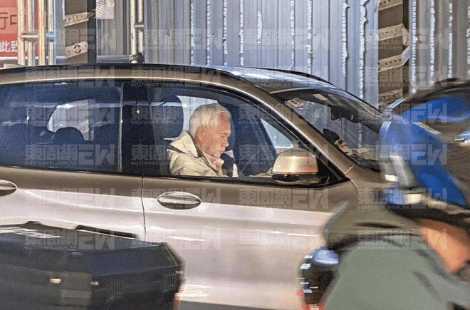 Sao nam giờ vàng trắng tay, phải sống trong nhà kho sau khi dâng 7 căn nhà, hàng trăm tỷ đồng cho tình trẻ- Ảnh 3.