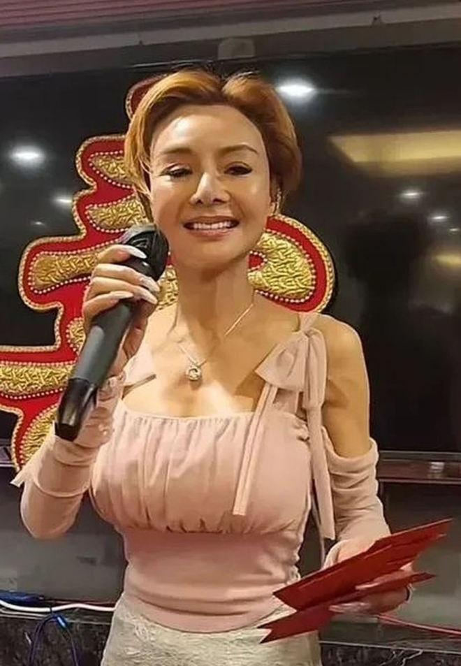 Sững sờ không nhận ra "Marilyn Monroe châu Á" nữa!- Ảnh 11.