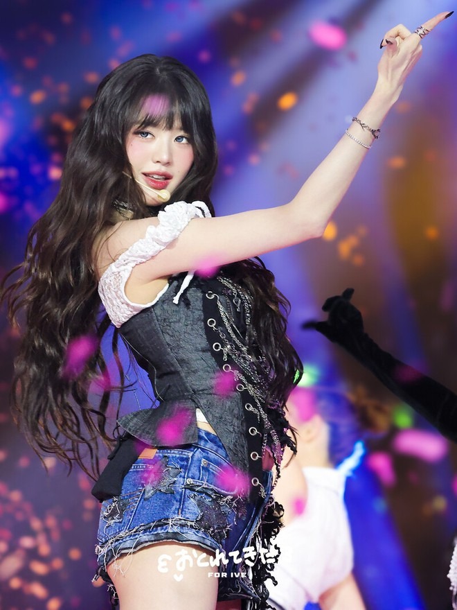 Jang Won Young hãy dừng lại trước khi quá muộn!- Ảnh 9. Jang Won Young hãy dừng lại trước khi quá muộn!- Ảnh 9.