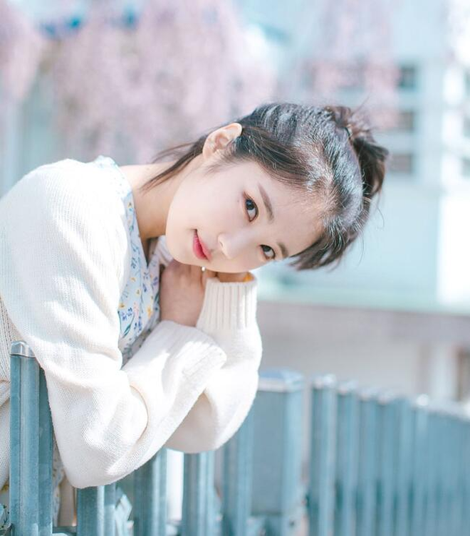 Diễn viên "xấu lạ" cưới vợ kém 9 tuổi, ngờ đâu lại là Hoa hậu đẹp nức tiếng!- Ảnh 7. Diễn viên "xấu lạ" cưới vợ kém 9 tuổi, ngờ đâu lại là Hoa hậu đẹp nức tiếng!- Ảnh 7.