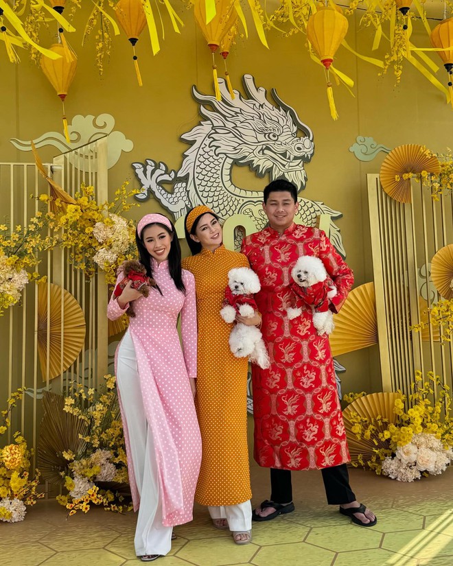 Cảnh dát vàng trong biệt thự nhà tỷ phú Johnathan Hạnh Nguyễn - Ảnh 12.