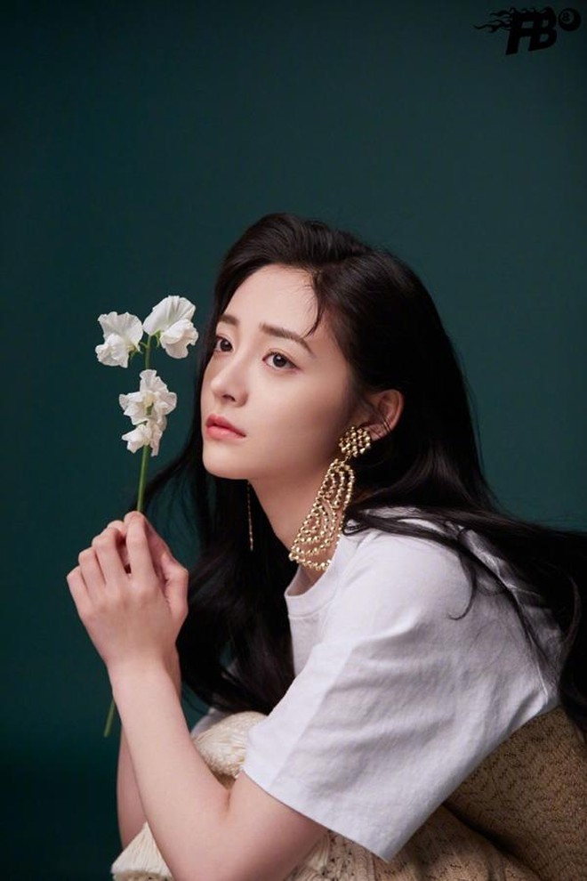 Nữ ca sĩ bị chị em cạch mặt, cấm cửa tham gia kỷ niệm 10 năm?- Ảnh 5.