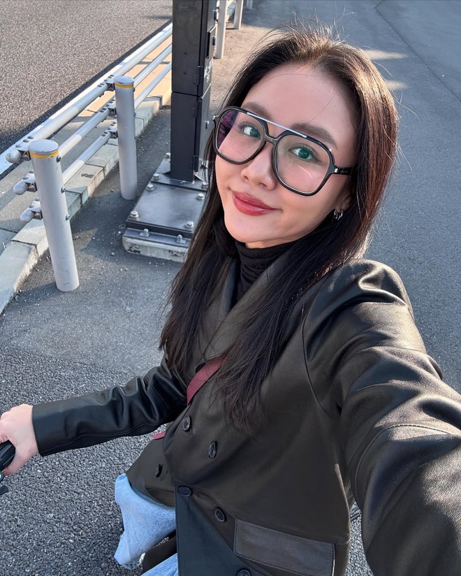 Cô gái hot nhất Thỏ Ơi!!: Thoại câu nào cũng chấn động, mặc đẹp cả trong phim lẫn ngoài đời- Ảnh 10.