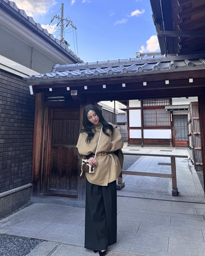 Cô gái hot nhất Thỏ Ơi!!: Thoại câu nào cũng chấn động, mặc đẹp cả trong phim lẫn ngoài đời- Ảnh 7.