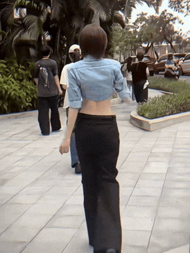 Gần 4 triệu người không rời mắt với clip 16 giây của mỹ nhân Thỏ Ơi!!, có gì mà hot vậy? - Ảnh 2.