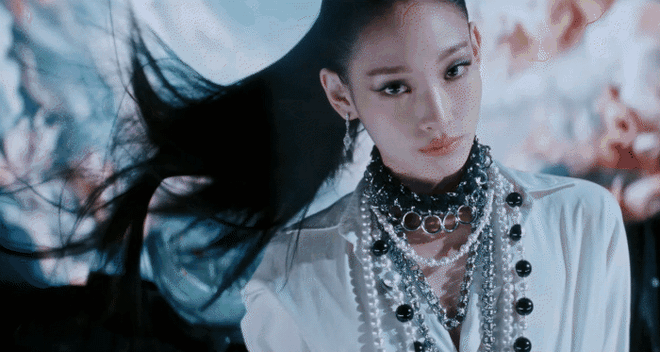 Tiểu thư tài phiệt giàu nhất Kpop cũng có ngày này sao?- Ảnh 5. Tiểu thư tài phiệt giàu nhất Kpop cũng có ngày này sao? - Ảnh 5.