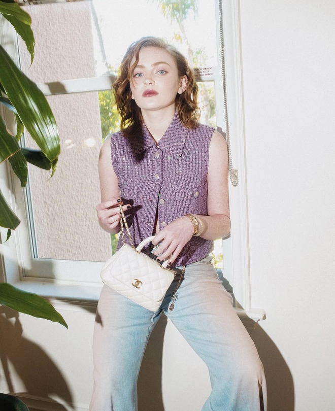 Mỹ nhân 2K2 dậy thì thành công nhất thế giới: Nhan sắc thuộc hàng cực hiếm dần bộc lộ- Ảnh 15. Mỹ nhân 2K2 dậy thì thành công nhất thế giới: Nhan sắc thuộc hàng cực hiếm dần bộc lộ- Ảnh 15.