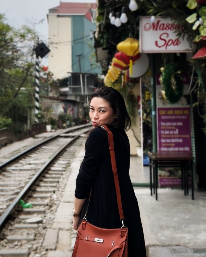 Nữ diễn viên 2 lần bị đại gia bỏ, hơn 10 lần xem mắt bị từ chối, giờ có cuộc sống khó tin  - Ảnh 7.