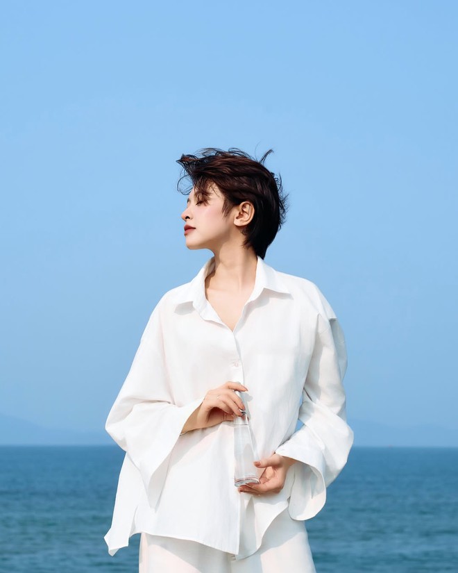 Mỹ nữ nặng 37kg, cao 1m47: Sách giáo khoa mặc đẹp cho hội thấp bé, gu thời trang đỉnh thì thôi! - Ảnh 4.