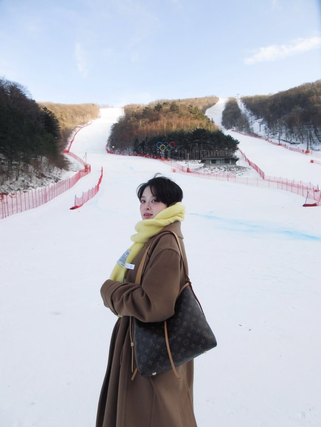 Mỹ nữ nặng 37kg, cao 1m47: Sách giáo khoa mặc đẹp cho hội thấp bé, gu thời trang đỉnh thì thôi! - Ảnh 8.