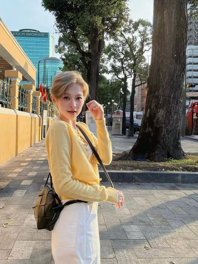 Mỹ nữ nặng 37kg, cao 1m47: Sách giáo khoa mặc đẹp cho hội thấp bé, gu thời trang đỉnh thì thôi! - Ảnh 15.