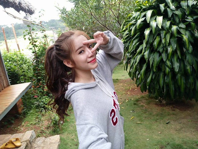 Quá khứ của "chị Bờ Vai" LyLy - Ảnh 3.