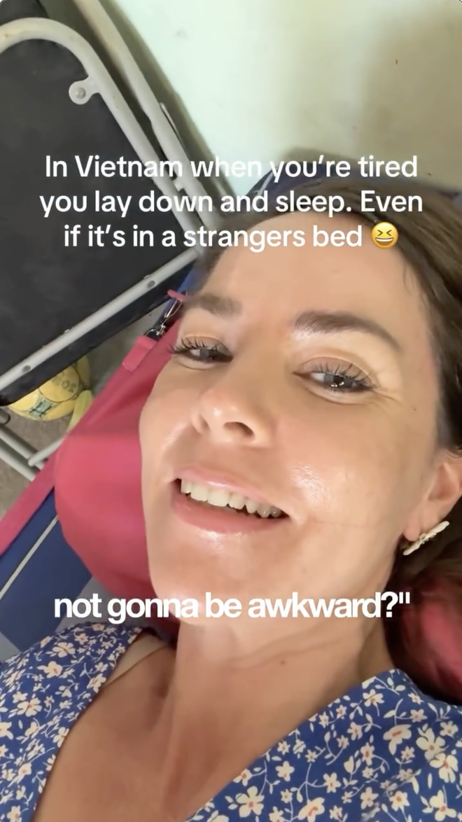 Nữ khách Tây bối rối khi được ông chú miền Tây mời lên giường ngủ chung với vợ con - Ảnh 3.