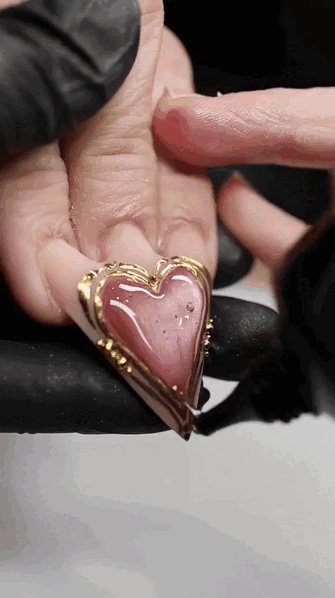 Cận cảnh bộ nail 13 triệu đồng khiến cả cõi mạng "hóa điên"- Ảnh 2.