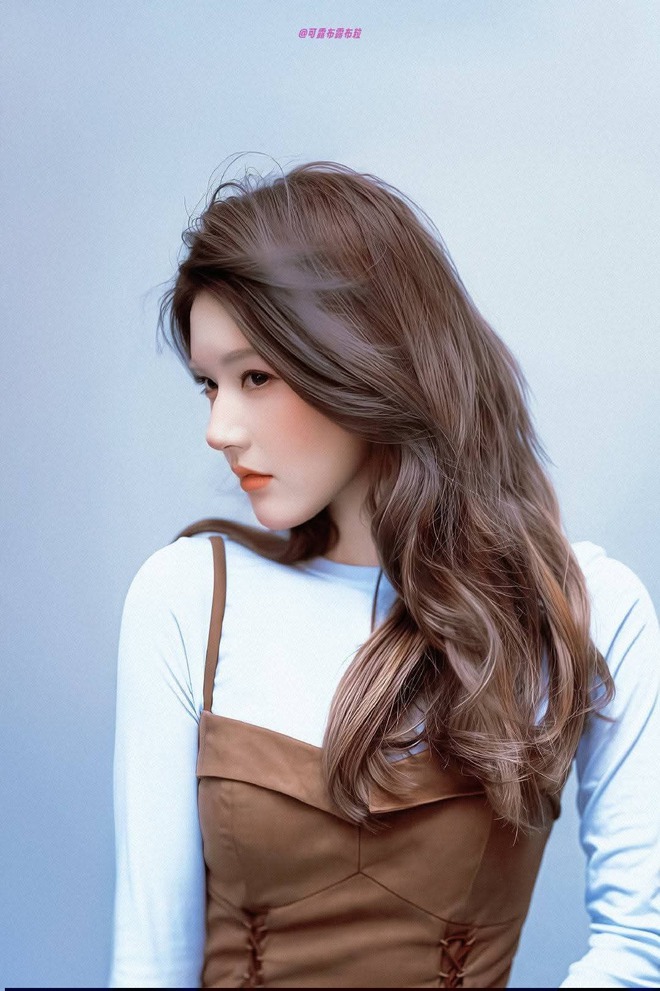 Ngoại lệ showbiz: "Thánh nữ sold out" mặc gì cũng hot, Trung Quốc 1,4 tỷ dân không ai làm lại- Ảnh 5.