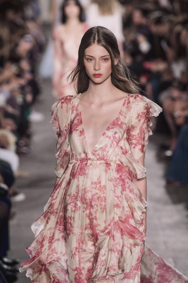 "Cục vàng" của Chanel là nữ thần phương Bắc có đôi mắt xanh rực rỡ, nhìn vào chỉ sợ bị thôi miên- Ảnh 6.