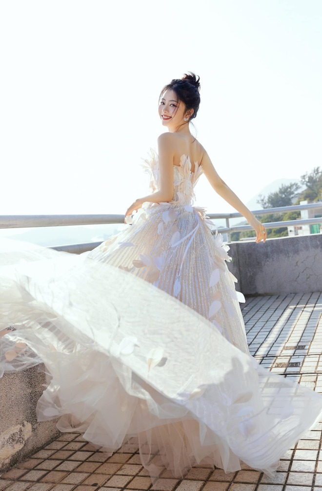 Thánh hack tuổi đẹp nhất Trung Quốc mê tít local brand Việt- Ảnh 13.