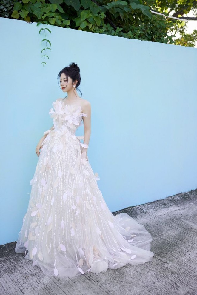 Thánh hack tuổi đẹp nhất Trung Quốc mê tít local brand Việt- Ảnh 15.