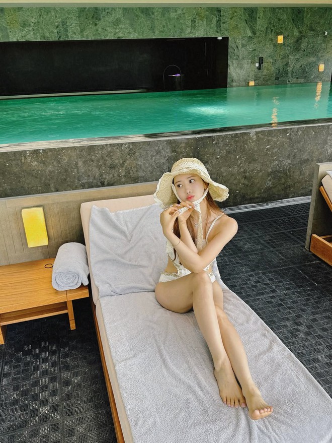 Minh tinh 41 tuổi không ăn kiêng vẫn có thân hình chữ S vạn người mê- Ảnh 2.