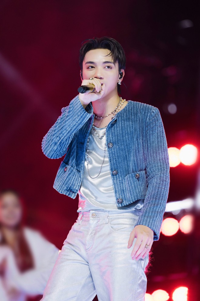 Đây là cuộc đua vote gay cấn nhất tại WeChoice 2025 hiện nay! - Ảnh 2.