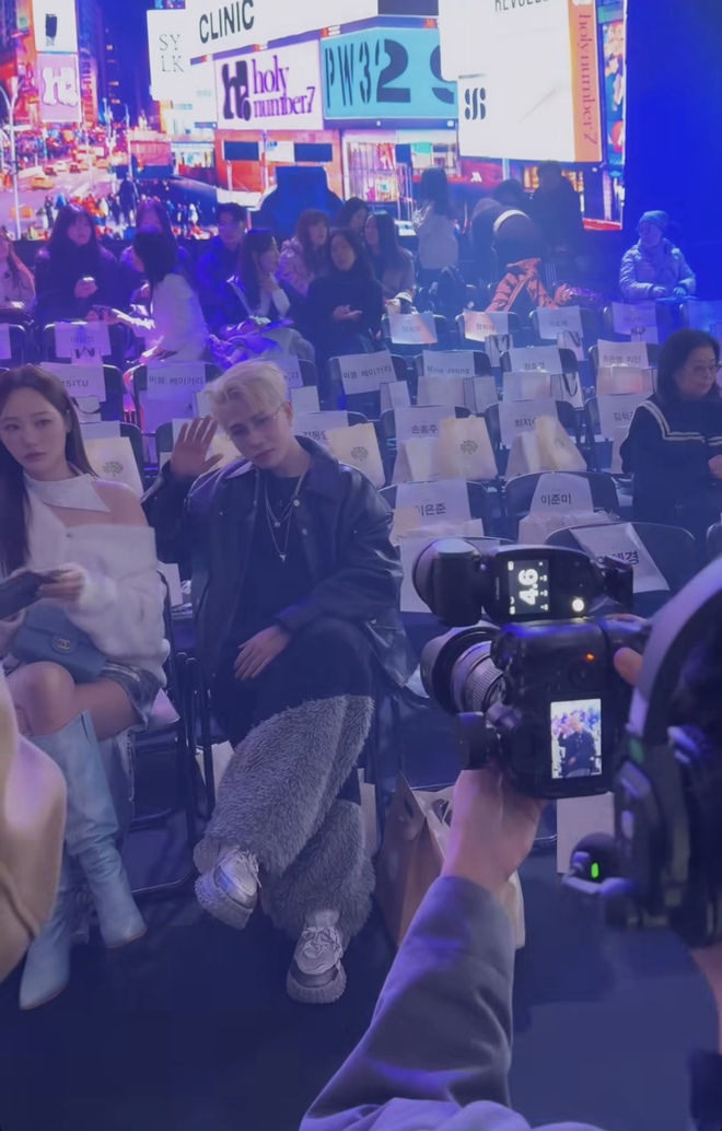 Giật m&igrave;nh: Jack chuyển hướng sang thời trang, được Seoul Fashion Week ch&uacute; &yacute;, chuyện g&igrave; vậy?- Ảnh 5.