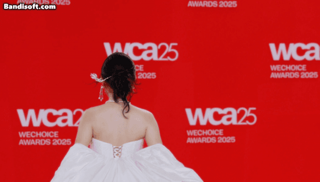 Mỹ nhân duy nhất xứng đáng là "thần tiên tỷ tỷ" ở WeChoice Awards 2025, mọi đường nét đều chuẩn tuyệt tác trời ban- Ảnh 6.
