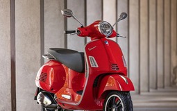 Xe Vespa mạnh nhất lịch sử ra mắt, nhiều màu sắc ấn tượng, giá lên đến 200 triệu đồng