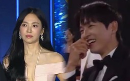 Song Joong Ki cười tít mắt khi chạm mặt vợ cũ Song Hye Kyo tại Baeksang 2024?