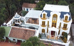 Biệt thự dát vàng nổi tiếng nhất Bắc Ninh, riêng bộ bàn ghế đã 1 tỷ đồng