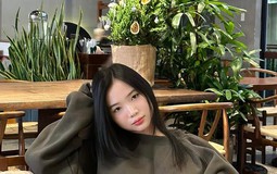 Rũ bỏ thời trang oversize, hot girl "đốt mắt" fan với loạt ảnh bikini bốc lửa