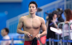 Nam thần bơi lội bị "tóm dính" vào khách sạn cùng người phụ nữ không phải vợ mình và cái kết ê chề