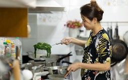 Phát hiện cô giúp việc lương 15 triệu đồng/tháng vẫn “lấy bớt” tiền đi chợ, tôi không đuổi việc, thậm chí còn tăng lương