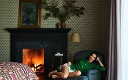 Gái đẹp nhất hành tinh lộ "căn cứ bí mật", càng xem càng váng đầu