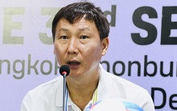 HLV Kim Sang-sik: "Chúng tôi cố gắng bảo vệ danh dự của đội tuyển Việt Nam, mong cùng tuyển nữ vào chung kết SEA Games"