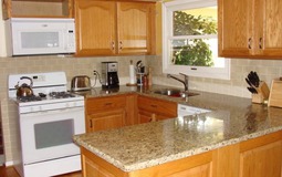 Ông bà dặn "Bếp không giữ 3 hướng, giường không đặt 3 nơi" - Sự thật là gì?