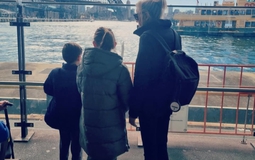 Nữ diễn viên nổi tiếng qua đời đột ngột ở tuổi 45 vì bệnh mãn tính, sau 2 tuần gia đình mới báo tin