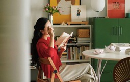 Làm bán sống bán chết vẫn chẳng dư: 5 lỗ hổng tài chính chị em cần "bịt" ngay để đón vận Thiên Hà Thủy 2026